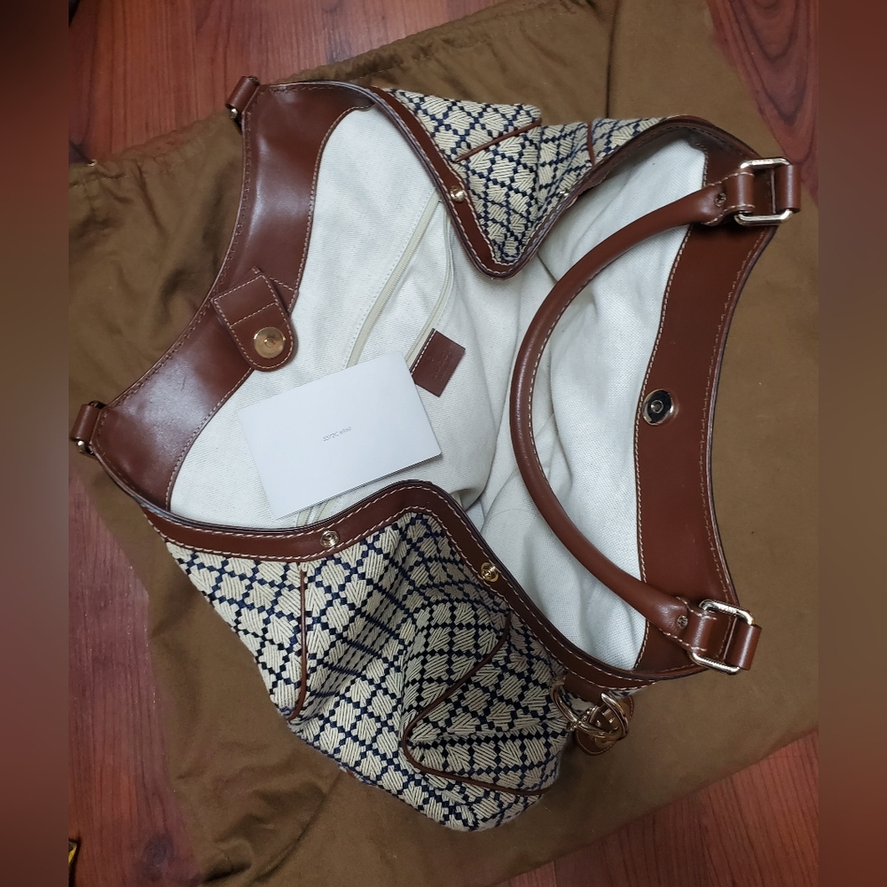 Gucci Sukey Brand New Chic Women's Shoulder Bag - Picture 3 of 6